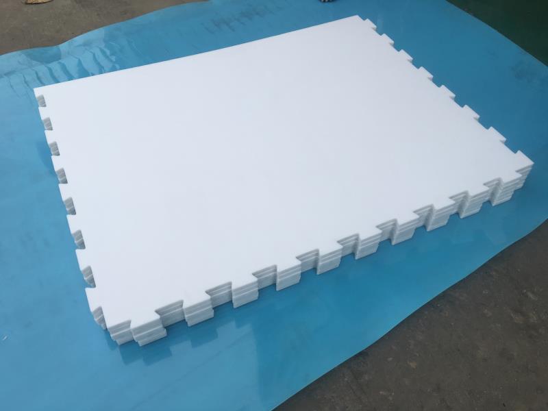 Portable ice rink panels